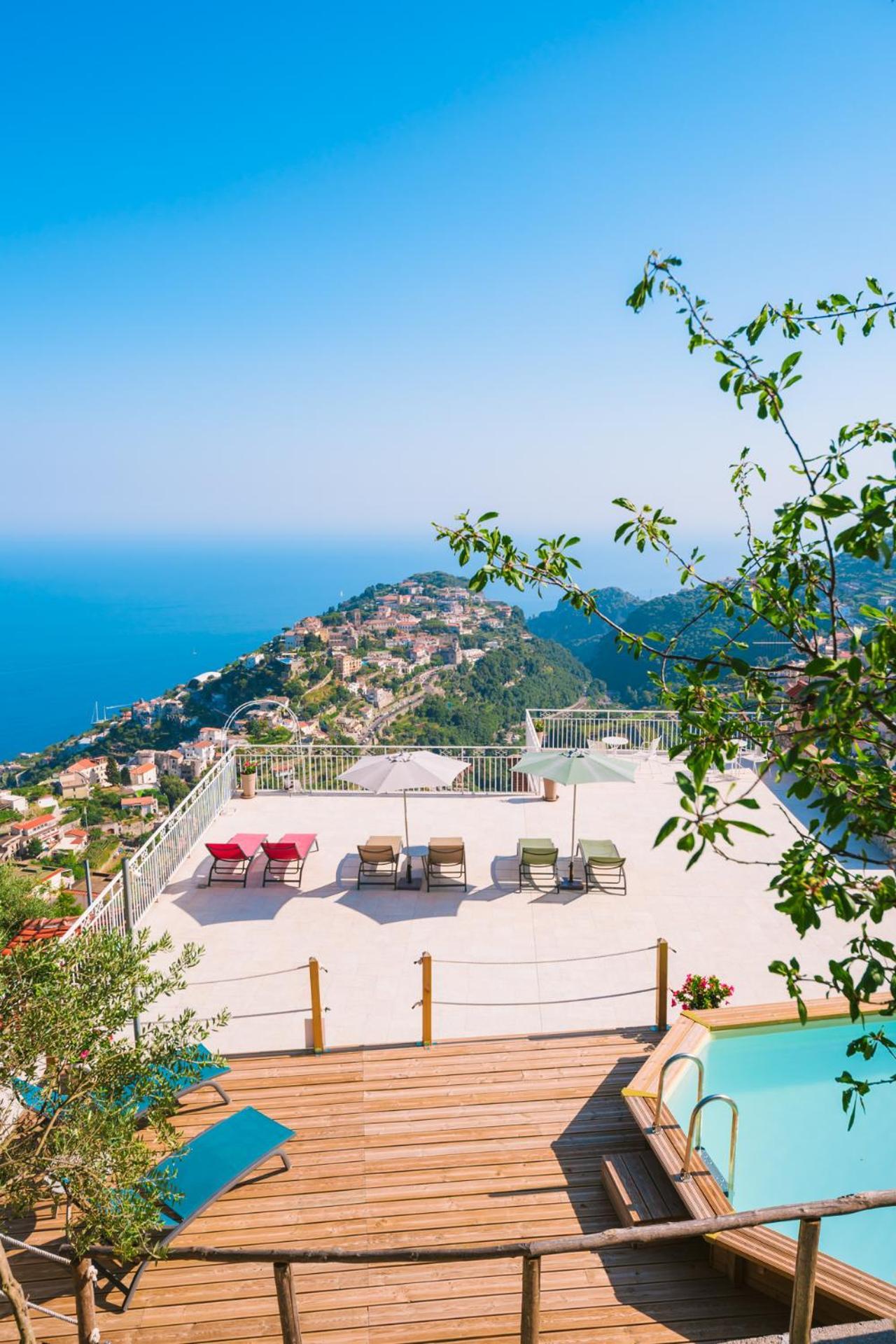 Monte Brusara Relais Bed & Breakfast Ravello Exterior photo